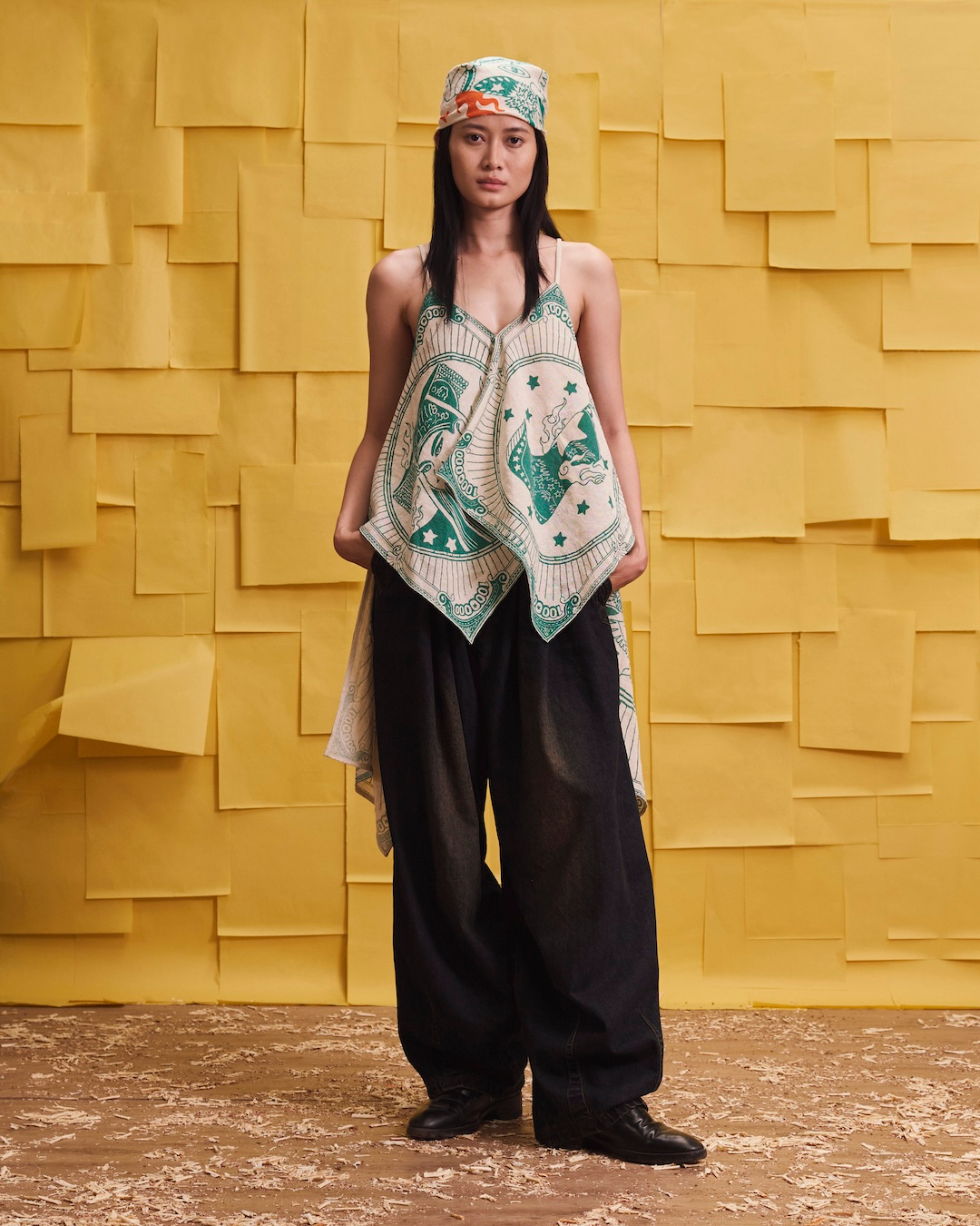 TIỀN Folded Top - Image 2